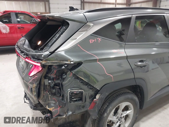 2022 Hyundai Tucson SEL с VIN 5NMJBCAE3NH125964, выставлен на аукционе IAAI как лот 41789897 с пробегом 13 342 миль миль и . История ставок и продаж доступна на DreamBid. Изображение 18.