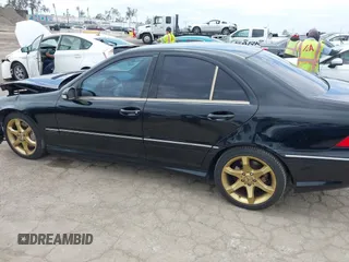 2007 Mercedes-Benz C 230 Sport with VIN WDBRF52H37F916652, listed as a IAAI auction lot 42053744 with 101,560 mi miles and . Bid and sale history available at DreamBid. Image 21.