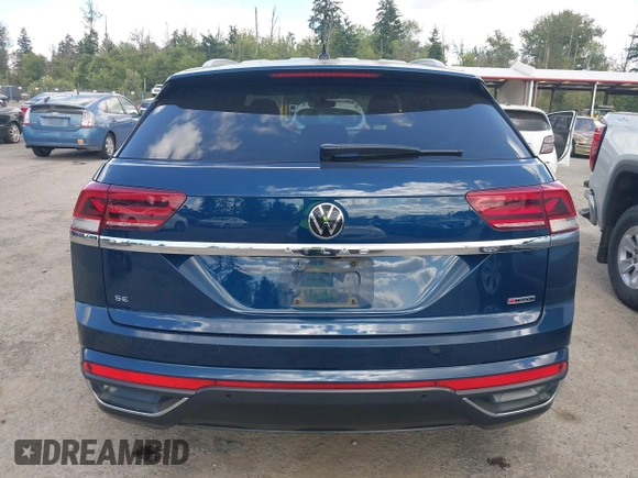 2020 Volkswagen Atlas with VIN 1V21C2CAXLC213034, listed as a IAAI auction lot 42649872 with 72,564 mi miles and . Bid and sale history available at DreamBid. Image 16.