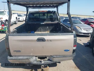 1999 Ford F-150 с VIN 1FTRX17W5XNA42082, выставлен на аукционе IAAI как лот 40599993 с пробегом Не указан миль и . История ставок и продаж доступна на DreamBid. Изображение 16.