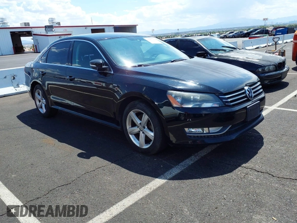 2015 Volkswagen Passat Limited Edition Edition z VIN 1VWAT7A37FC111548, wystawiony jako IAAI lot #42363364 z przebiegiem 198 619 mil mil oraz . Historia ofert i sprzedaży dostępna na DreamBid. Obrazek 1.