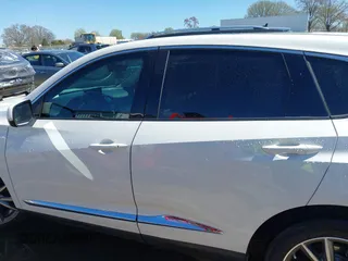 2020 Acura RDX Technology with VIN 5J8TC2H53LL033188, listed as a IAAI auction lot 41820947 with 55,488 mi miles and . Bid and sale history available at DreamBid. Image 13.