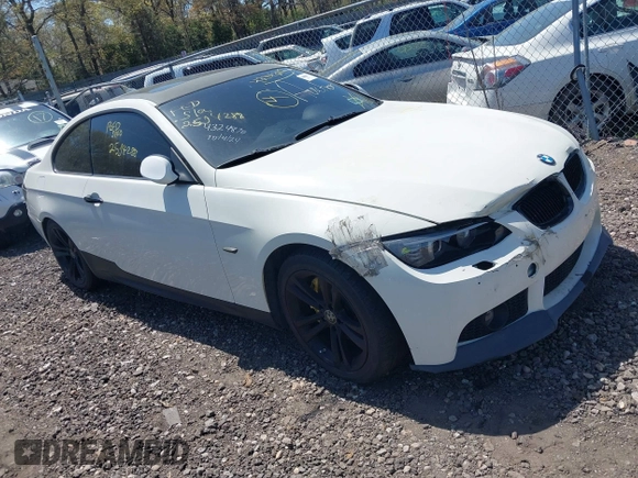 2009 BMW 3 Series 335i xDrive with VIN WBAWC735X9E269900, listed as a IAAI auction lot 42142117 with Not Provided miles and . Bid and sale history available at carsss.com. Image 1.