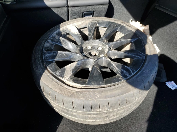2023 Tesla Model Y Long Range with VIN 7SAYGDEEXPF814469, listed as a Copart auction lot 45982675 with 52,053 mi miles and Salvage Title. Bid and sale history available at carsss.com. Image 13.