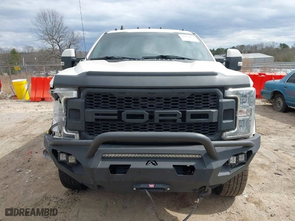 2019 Ford Super Duty F-250 SRW XL with VIN 1FT7W2BT3KED60143, listed as a IAAI auction lot 41653857 with 190,194 mi miles. Bid and sale history available at carsss.com. Image 13.