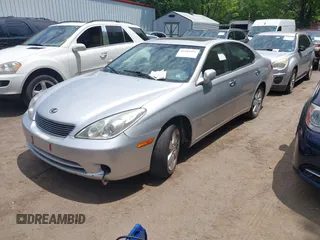 2005 Lexus ES 350 z VIN JTHBA30G555112225, wystawiony jako IAAI lot #42401927 z przebiegiem 234 189 mil mil oraz . Historia ofert i sprzedaży dostępna na DreamBid. Obrazek 2.