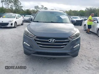 2016 Hyundai Tucson Limited with VIN KM8J33A27GU245096, listed as a IAAI auction lot 41961905 with 101,195 mi miles. Bid and sale history available at carsss.com. Image 12.