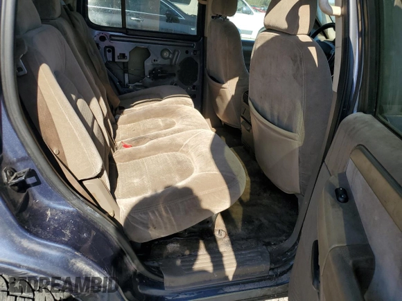 2004 Ford Explorer XLT with VIN 1FMZU73W64ZB10777, listed as a Copart auction lot 86423764 with 241,084 mi miles and Non repairable. Bid and sale history available at DreamBid. Image 11.