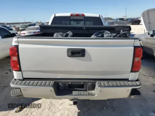 2015 Chevrolet Silverado 1500 LT with VIN 3GCUKREC3FG239890, listed as a Copart auction lot 85678074 with 187,728 mi miles and Salvage Title. Bid and sale history available at DreamBid. Image 6.