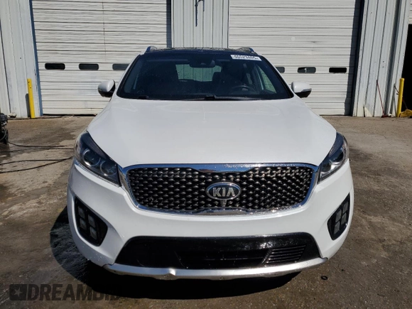 2016 Kia Sorento SXL with VIN 5XYPK4A17GG029250, listed as a Copart auction lot 46523405 with 104,453 mi miles and Salvage Title. Bid and sale history available at carsss.com. Image 5.