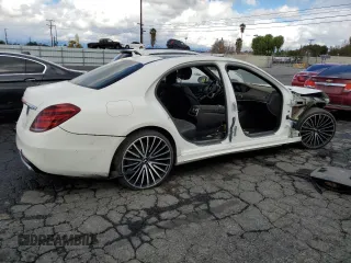 2018 Mercedes-Benz S 560 with VIN WDDUG8DB7JA400341, listed as a Copart auction lot 44409025 with 81,280 mi miles and Clean Title. Bid and sale history available at carsss.com. Image 3.