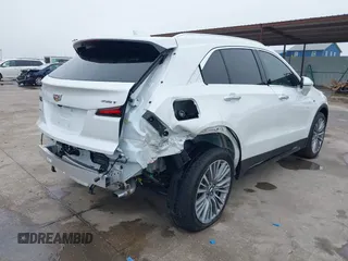2024 Cadillac XT4 FWD Premium Luxury с VIN 1GYFZCR42RF234829, выставлен на аукционе IAAI как лот 42145964 с пробегом 12 381 миль миль и . История ставок и продаж доступна на DreamBid. Изображение 4.