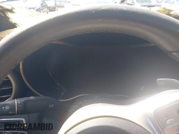 2020 Mercedes-Benz C 300 z VIN W1KWJ8DB4LG008833, wystawiony jako IAAI lot #41409610 z przebiegiem Nie podano mil oraz . Historia ofert i sprzedaży dostępna na DreamBid. Obrazek 7.