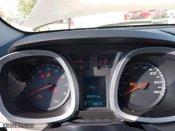 2010 Chevrolet Equinox LS with VIN 2CNALBEW3A6280795, listed as a IAAI auction lot 41934073 with 98,733 mi miles. Bid and sale history available at carsss.com. Image 7.