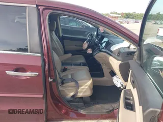 2019 Honda Odyssey Touring с VIN 5FNRL6H81KB104769, выставлен на аукционе IAAI как лот 42694506 с пробегом 108 143 миль миль и . История ставок и продаж доступна на DreamBid. Изображение 5.