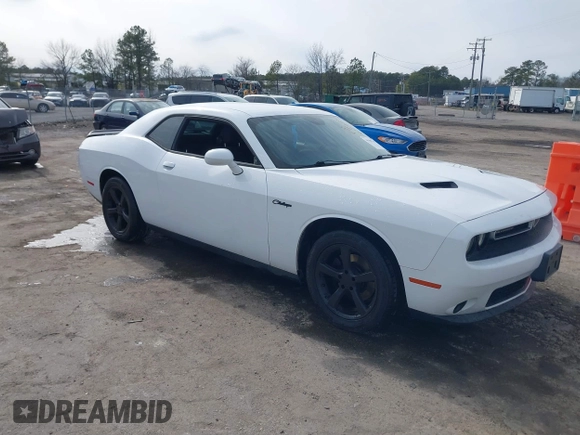 2016 Dodge Challenger SXT z VIN 2C3CDZAG6GH263508, wystawiony jako IAAI lot #41587297 z przebiegiem 119 114 mil mil oraz . Historia ofert i sprzedaży dostępna na DreamBid. Obrazek 1.