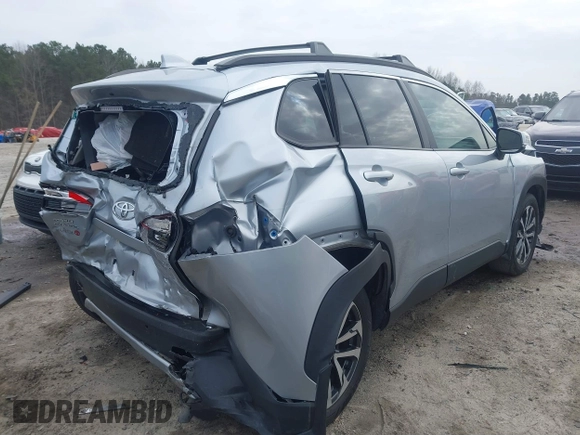 2022 Toyota Corolla Cross XLE с VIN 7MUDAAAG4NV022674, выставлен на аукционе IAAI как лот 41754349 с пробегом 45 545 миль миль и . История ставок и продаж доступна на DreamBid. Изображение 4.