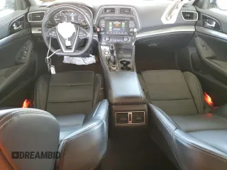 2023 Nissan Maxima SV with VIN 1N4AA6CV2PC511770, listed as a Copart auction lot 62664065 with 33,223 mi miles and Clean title. Bid and sale history available at DreamBid. Image 8.