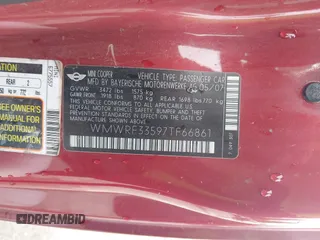 2007 MINI Convertible z VIN WMWRF33597TF66861, wystawiony jako IAAI lot #42278349 z przebiegiem 96 011 mil mil oraz . Historia ofert i sprzedaży dostępna na DreamBid. Obrazek 9.