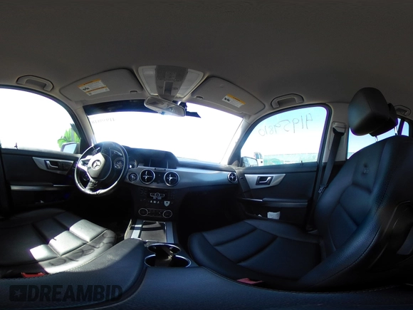 2014 Mercedes-Benz GLK 350 с VIN WDCGG8JB3EG285598, выставлен на аукционе IAAI как лот 41959810 с пробегом 155 967 миль миль и . История ставок и продаж доступна на DreamBid. Изображение 18.