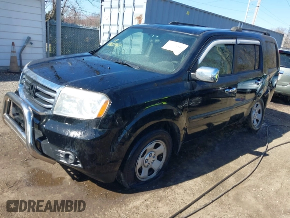 2015 Honda Pilot LX with VIN 5FNYF4H26FB075357, listed as a IAAI auction lot 41815967 with 192,422 mi miles. Bid and sale history available at carsss.com. Image 2.