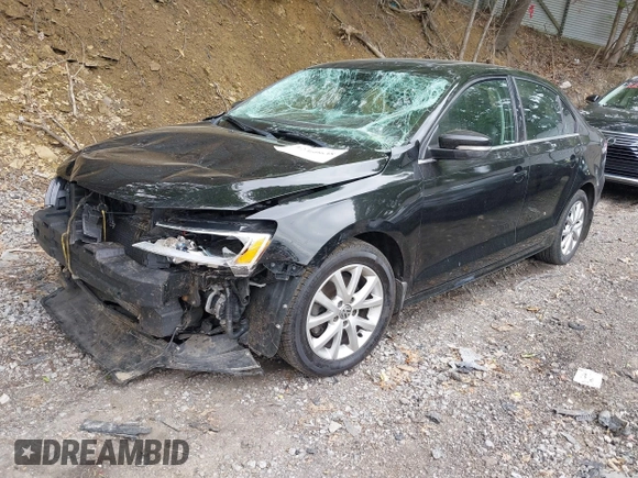 2014 Volkswagen Jetta SE z VIN 3VWD17AJ2EM273523, wystawiony jako IAAI lot #42360638 z przebiegiem 124 583 mil mil oraz . Historia ofert i sprzedaży dostępna na DreamBid. Obrazek 2.