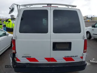 2004 Chevrolet Astro Cargo Van with VIN 1GCDM19X54B119765, listed as a IAAI auction lot 41777564 with 162,810 mi miles. Bid and sale history available at carsss.com. Image 16.