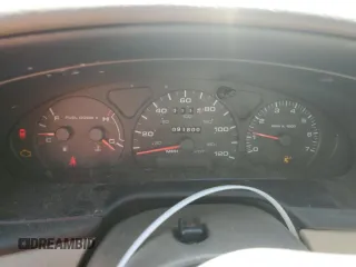 2002 Ford Taurus SES Standard z VIN 1FAFP55S02A219685, wystawiony jako Copart lot #52382425 z przebiegiem 91 800 mil mil oraz Nie do naprawy • Non repairable. Historia ofert i sprzedaży dostępna na DreamBid. Obrazek 9.