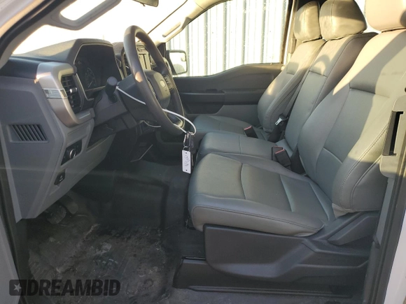 2022 Ford F-150 XL with VIN 1FTEX1CB2NKE64553, listed as a Copart auction lot 62641825 with 37,988 mi miles and Clean title. Bid and sale history available at DreamBid. Image 7.
