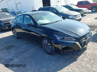 2024 Nissan Altima SV with VIN 1N4BL4DV6RN417139, listed as a IAAI auction lot 42736935 with 26,808 mi miles and . Bid and sale history available at DreamBid. Image 1.
