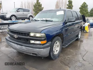 2006 Chevrolet Tahoe LS with VIN 1GNEC13V06R144217, listed as a IAAI auction lot 41730997 with 162,731 mi miles. Bid and sale history available at carsss.com. Image 2.