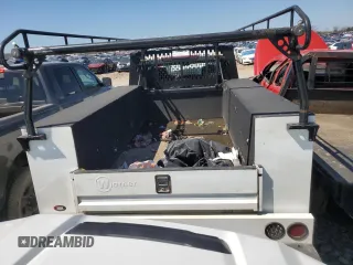 2022 Chevrolet Silverado 1500 with VIN 1GC2WLE7XNF219440, listed as a Copart auction lot 49656895 with 128,138 mi miles and Salvage Title. Bid and sale history available at DreamBid. Image 6.