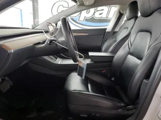 2021 Tesla Model 3 Standard Range Plus z VIN 5YJ3E1EA1MF072130, wystawiony jako Copart lot #53911095 z przebiegiem 35 075 mil mil oraz Szkoda całkowita • Salvage title. Historia ofert i sprzedaży dostępna na DreamBid. Obrazek 7.