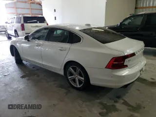 2017 Volvo S90 Momentum with VIN YV1102AK0H1006638, listed as a Copart auction lot 50428634 with 37,578 mi miles and Salvage Title. Bid and sale history available at carsss.com. Image 2.