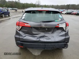 2021 Honda HR-V LX with VIN 3CZRU6H34MM747823, listed as a Copart auction lot 45028835 with 45,207 mi miles and Salvage Title. Bid and sale history available at carsss.com. Image 6.
