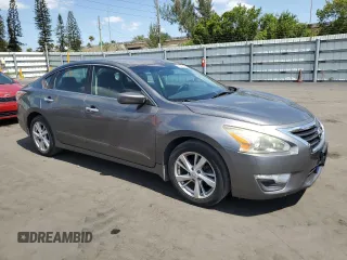 2014 Nissan Altima SV with VIN 1N4AL3AP8EC133254, listed as a Copart auction lot 56342805 with 125,464 mi miles and Salvage Title. Bid and sale history available at DreamBid. Image 4.