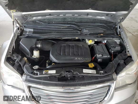 2014 Chrysler Town & Country Touring with VIN 2C4RC1BG3ER273025, listed as a Copart auction lot 54692335 with 137,592 mi miles and Salvage Title. Bid and sale history available at carsss.com. Image 12.