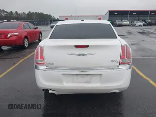 2014 Chrysler 300 with VIN 2C3CCAEG1EH380389, listed as a IAAI auction lot 41544101 with 186,314 mi miles. Bid and sale history available at carsss.com. Image 17.