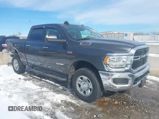 2019 Ram 2500 Big Horn with VIN 3C6UR5DJ6KG583851, listed as a IAAI auction lot 41615752 with 85,953 mi miles. Bid and sale history available at carsss.com. Image 1.