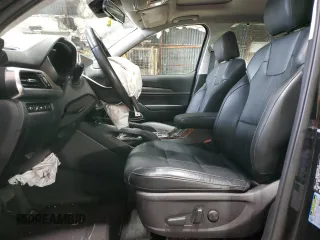 2020 Kia Telluride EX with VIN 5XYP3DHC6LG089227, listed as a Copart auction lot 63868955 with 97,011 mi miles and Salvage title. Bid and sale history available at DreamBid. Image 7.