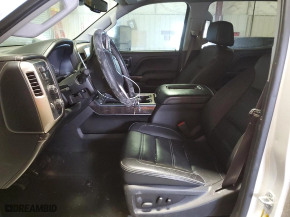 2016 GMC Sierra 2500HD Denali with VIN 1GT12UE80GF172816, listed as a Copart auction lot 43635765 with 81,800 mi miles and Salvage Title. Bid and sale history available at carsss.com. Image 7.