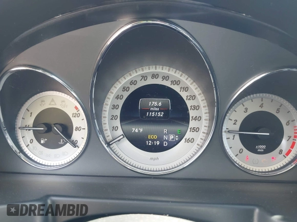 2014 Mercedes-Benz GLK 350 with VIN WDCGG8JB0EG196345, listed as a IAAI auction lot 42203554 with 115,152 mi miles and . Bid and sale history available at DreamBid. Image 7.