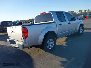 2009 Nissan Frontier SE with VIN 1N6AD07U99C416784, listed as a IAAI auction lot 41400764 with 190,791 mi miles. Bid and sale history available at carsss.com. Image 4.