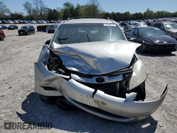 2010 Toyota Sienna CE with VIN 5TDKK4CC1AS314013, listed as a Copart auction lot 51996115 with 228,763 mi miles and Clean Title. Bid and sale history available at DreamBid. Image 5.