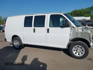 2014 Chevrolet Express Cargo Van with VIN 1GCSGAFX2E1151373, listed as a IAAI auction lot 42045528 with 123,718 mi miles. Bid and sale history available at carsss.com. Image 13.
