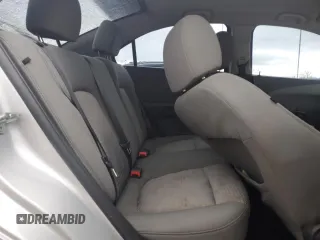 2016 Chevrolet Sonic LS z VIN 1G1JA5SH8G4110193, wystawiony jako Copart lot #45536835 z przebiegiem 116 239 mil mil oraz Szkoda całkowita • Salvage title. Historia ofert i sprzedaży dostępna na DreamBid. Obrazek 10.