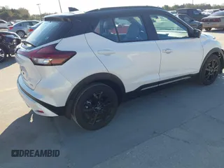 2023 Nissan Kicks SR with VIN 3N1CP5DV2PL525217, listed as a IAAI auction lot 41690577 with 9,556 mi miles and . Bid and sale history available at DreamBid. Image 4.