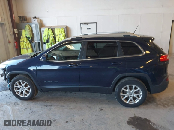 2014 Jeep Cherokee Latitude z VIN 1C4PJMCS2EW219949, wystawiony jako IAAI lot #42221418 z przebiegiem 74 961 mil mil oraz . Historia ofert i sprzedaży dostępna na DreamBid. Obrazek 14.