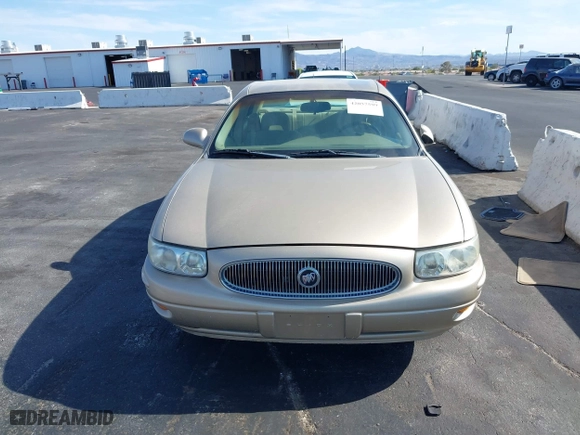 2005 Buick LeSabre Custom with VIN 1G4HP52KX5U213429, listed as a IAAI auction lot 42057599 with 89,466 mi miles. Bid and sale history available at carsss.com. Image 14.