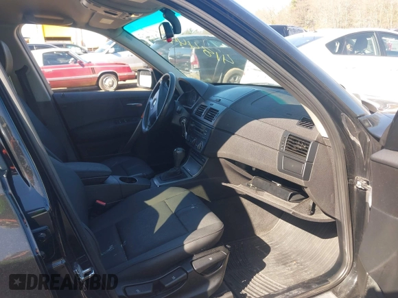 2005 BMW X3 2.5i with VIN WBXPA73485WC50101, listed as a IAAI auction lot 41844456 with 202,522 mi miles. Bid and sale history available at carsss.com. Image 5.